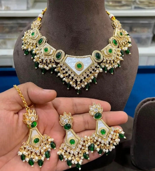 Necklace Tikka Set